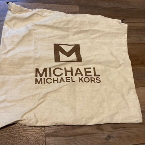 MICHAEL KORS * Medium BLUE SUEDE * multi pocket shoulderbag / purse with DUSTBAG - Picture 15 of 16